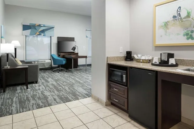 Suite, King Bed, Sofa, Accessible, Hampton Inn & Suites Panama City Beach-Pier Park Area 5/6