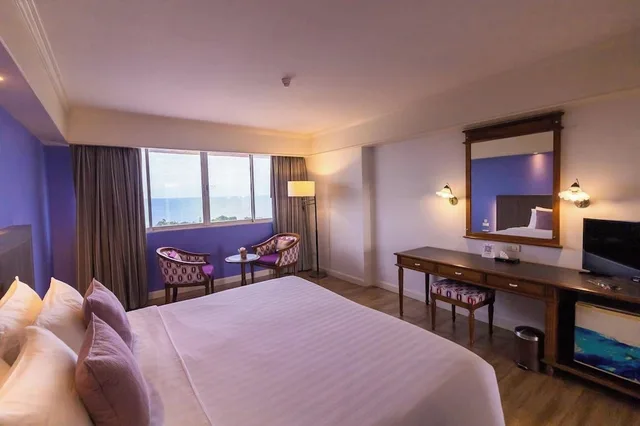 غرفة سوبيريور بسرير كينج، Hua Hin Grand Hotel And Plaza 1/9