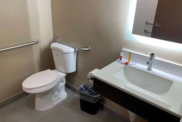 Basic, 2 Queen Beds, Super 8 by Wyndham Joliet 10/10