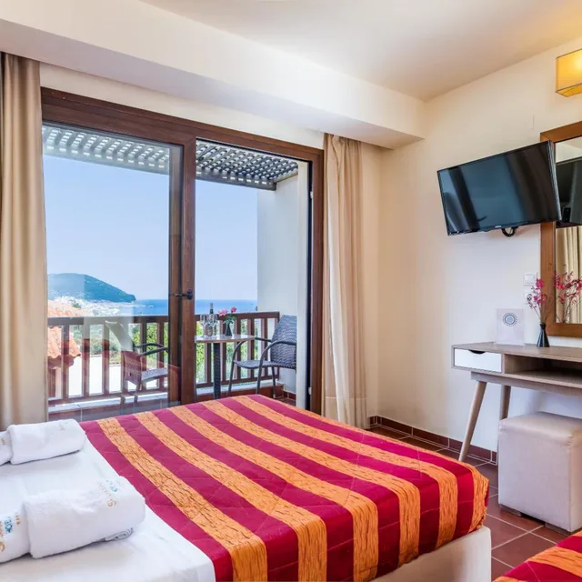 غرفة أساسية ثلاثية، Skopelos Holidays Hotel 2/3