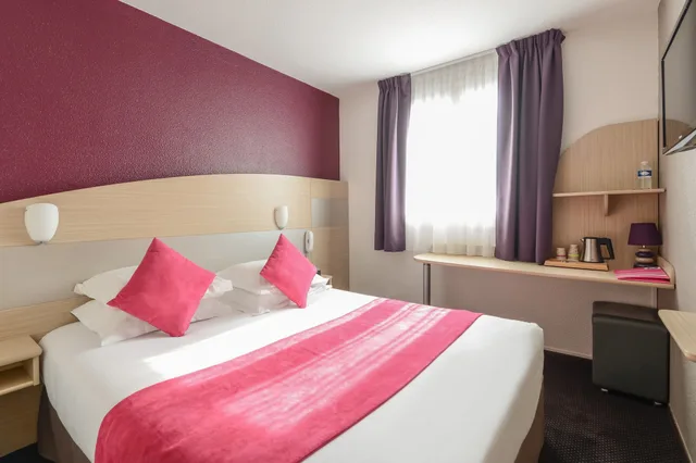 غرفة سوبيريور بسرير مزدوج، The Originals Le Relais D Aubagne 2/10