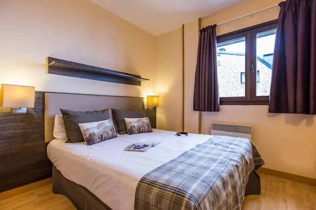 شقة بسرير فردي بغرفتي نوم مع أريكة، Andorra Pas de La Casa Princesa 2/6