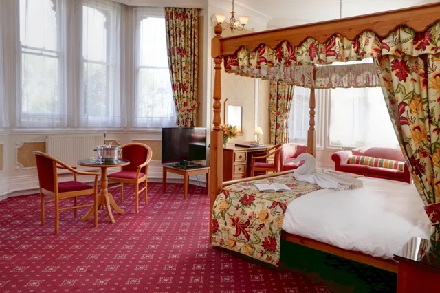 جناح، Bestwood Lodge Hotel 1/1