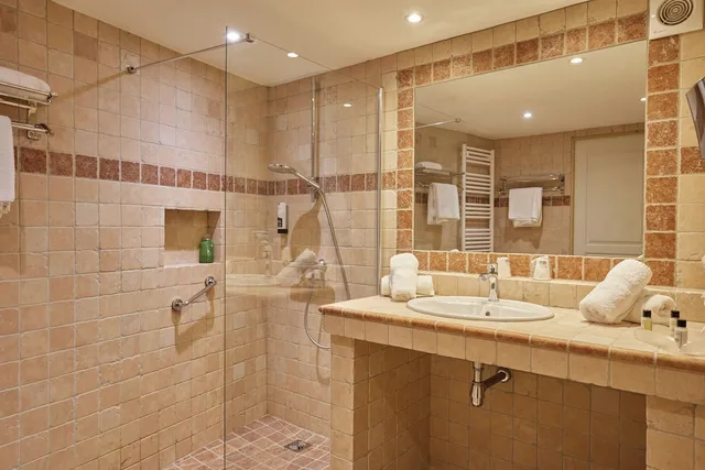 Apartment, King Bed, 3 Beds, Valley View, Garden Area، La Bastide du Calalou Hotel Spa, BW Premier Collection 9/10