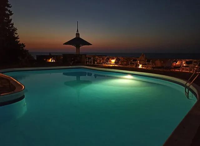 Daidalos Hotel, Chios 11/27