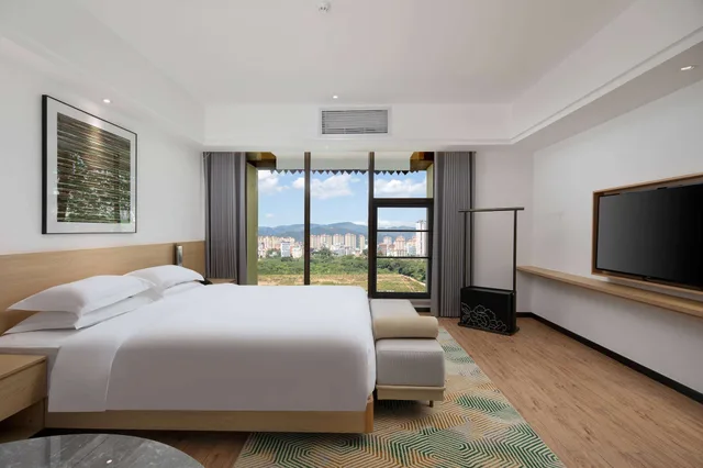 جناح ديلوكس بسرير كينج، Microtel by Wyndham Xishuangbanna City Center 1/1