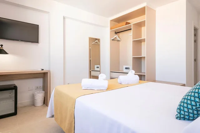 غرفة بسرير مزدوج، Suncoast Ibiza Hotel - Adults Only 6/10