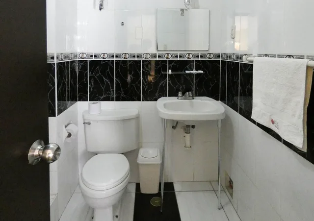 غرفة كومفورت رباعية، Hotel Plaza by DOT Light 8/9