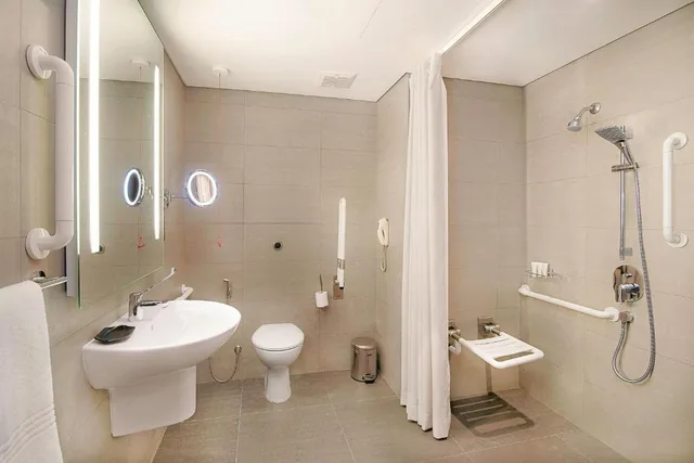 جناح ديلوكس، Le Meridien Abu Dhabi 3/3