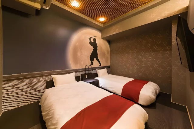 Ninja، Sarasa Hotel Namba 2/2