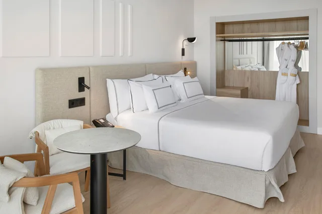 Supreme، Melia Lloret De Mar 1/10