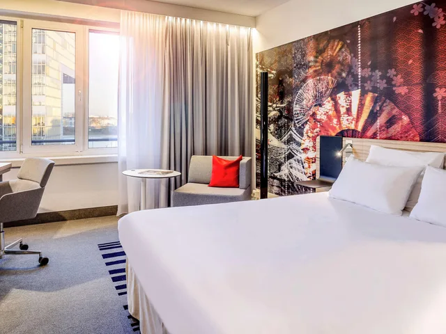 غرفة بسرير كوين، Novotel Koeln City 2/4