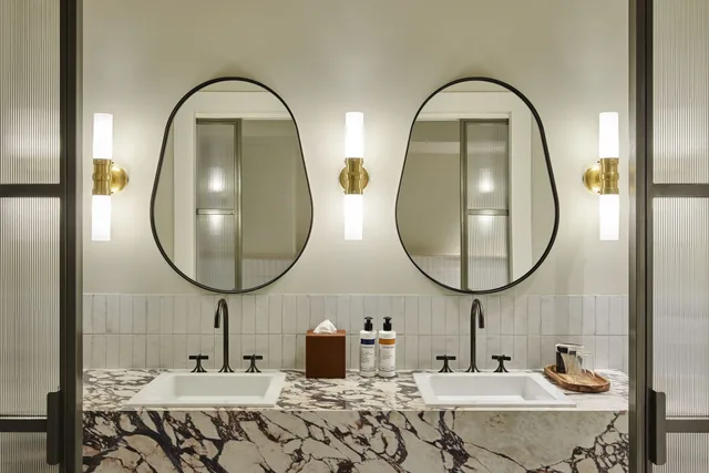 جناح ديلوكس بحوض استحمام، Hotel Revier Oslo 1/1