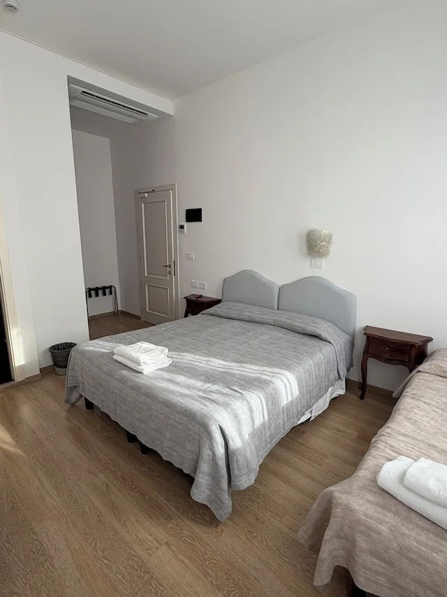 غرفة بسريرين منفصلين، Hotel Cristallo 1/10
