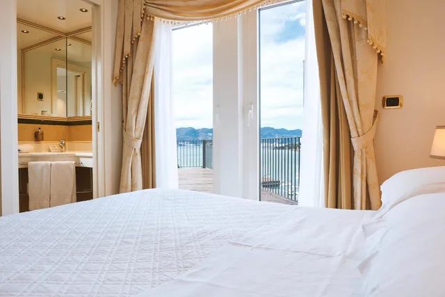 غرفة بسرير كوين بجاكوزي، Doria Park Hotel 3/8