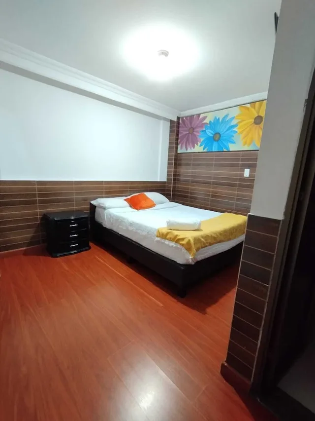 Basic, Double Bed, City View, Executive Level، Ayenda 1039 Ejecutivo 63 In 1/3