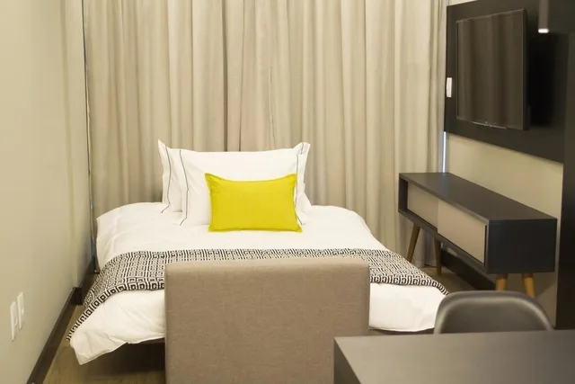 غرفة بزنس ثلاثية بسرير كوين مع أريكة، I Am Design Hotel Residence 9/10