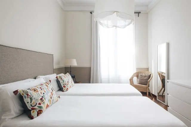 غرفة قياسية بسرير مزدوج مع أريكة، Barcelona Apartment Val 1/7