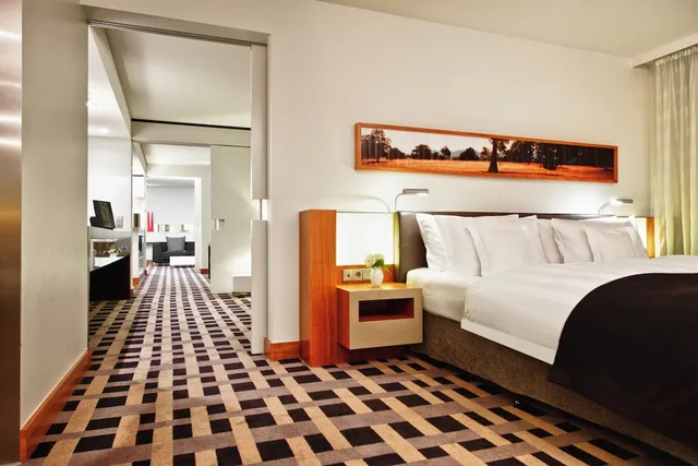 جناح بسرير كينج بغرفة نوم واحدة، InterContinental Berlin, an IHG Hotel 2/10