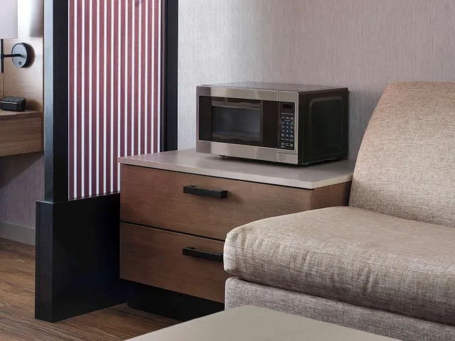 Specialty, 2 Queen Beds، Hyatt Place Omaha/Downtown-Old Market 2/4