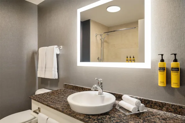 غرفة بزنس بسرير كينج في طابق مرتفع، Le Saint Edouard, WorldHotels Distinctive 9/10