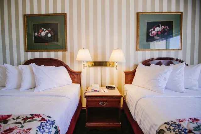 Standard, 2 Queen Beds, No View, Bayshore Resort 8/10