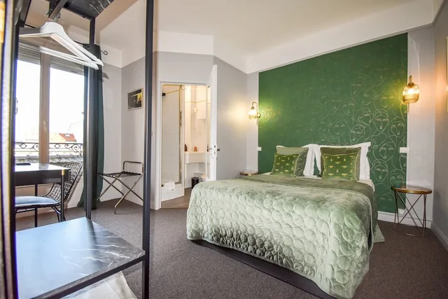 غرفة كومفورت بسرير مزدوج، Azur Reims Hotel 1/8
