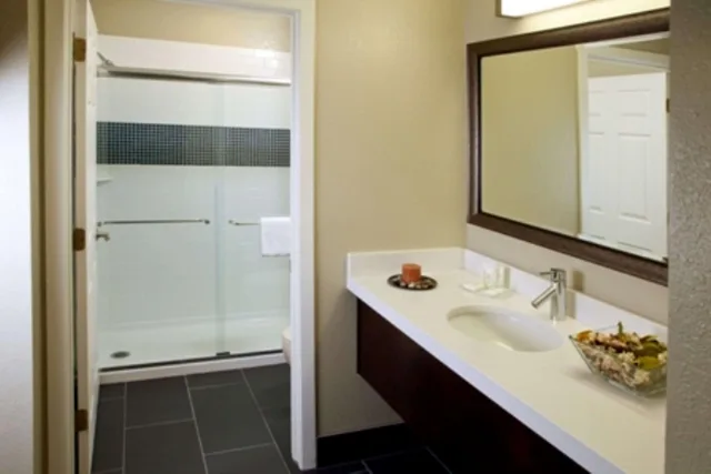 جناح استوديو بسرير كوين، Sonesta ES Suites Toronto Markham 6/6