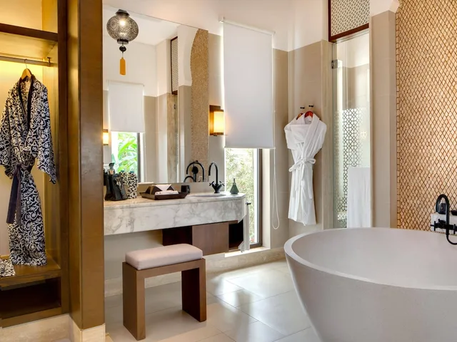 2 Bedrooms, Harmony, Pool, Villa, King and Twin Beds, Sea View، Banyan Tree Tamouda Bay 10/10