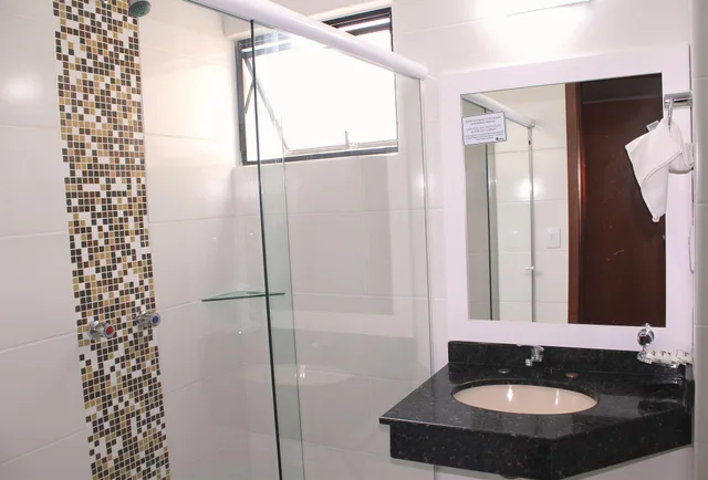 جناح، Miramar Hotel 3/3
