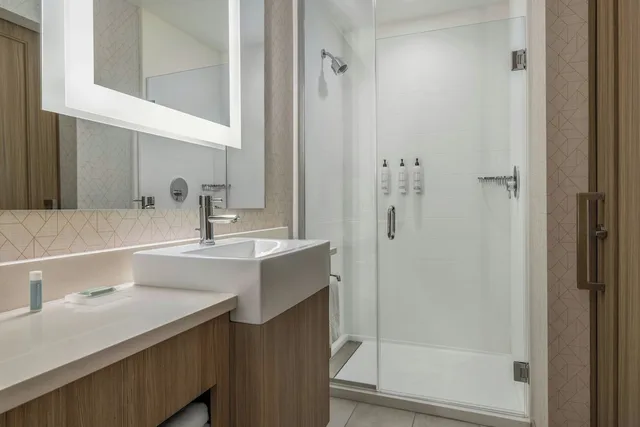 جناح بسرير كينج، SpringHill Suites by Marriott Braselton 4/8