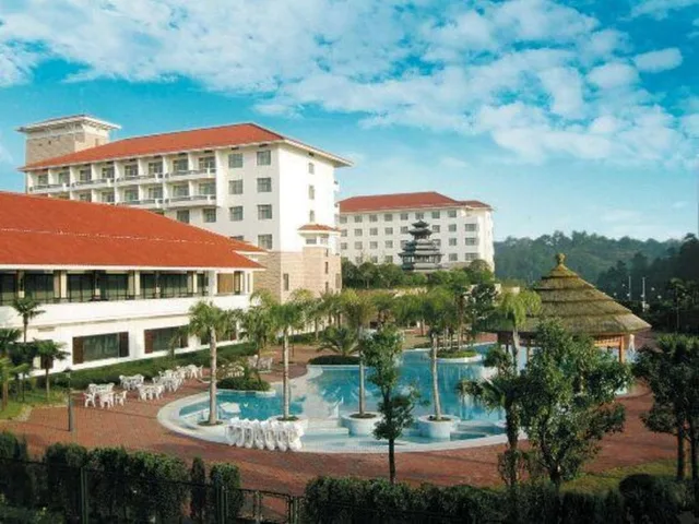 Merryland Resort Guilin، Guilin 9/41