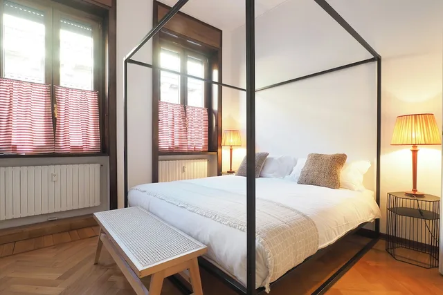 شقة بسريرين كوين بـ3 غرف نوم، Brera Apartments In Duomo. 3/8