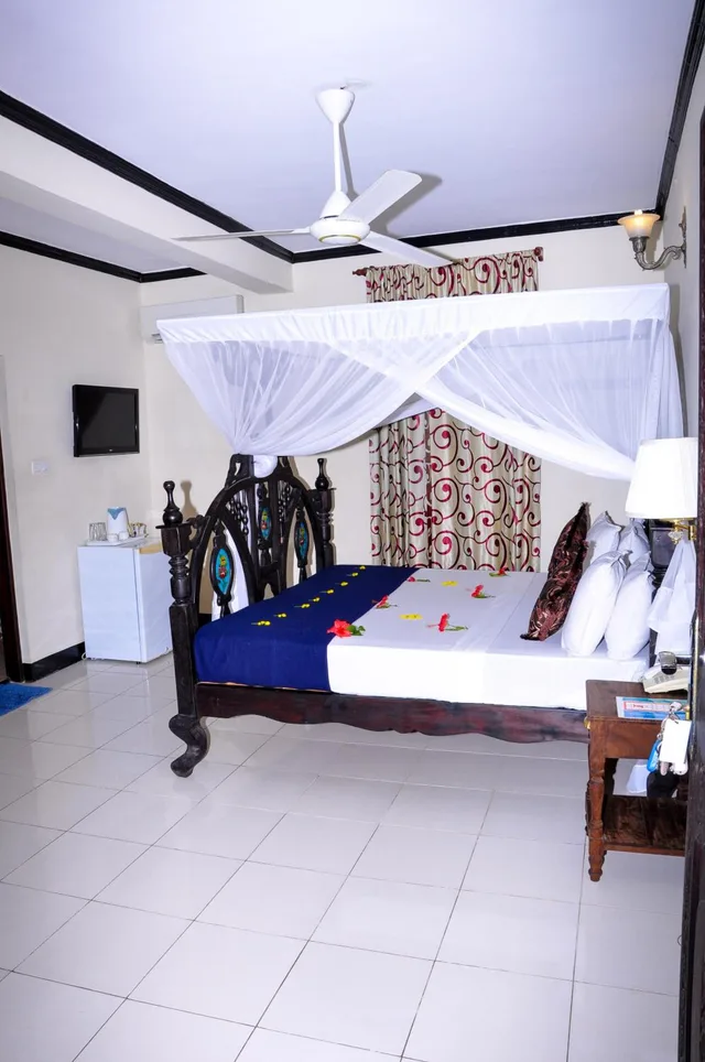 غرفة قياسية بسرير مزدوج، Forodhani Park Hotel 5/7