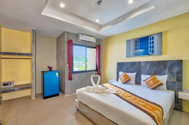 غرفة بسرير مزدوج، TJ Patong Hotel (SHA Plus+) 1/2