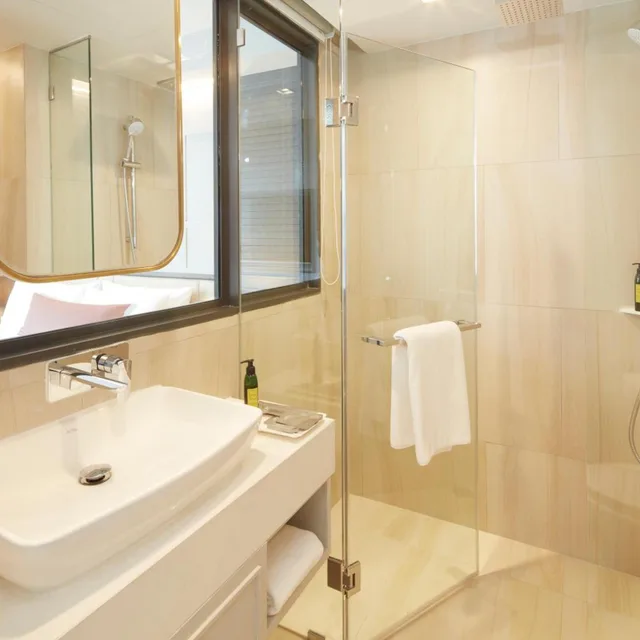 غرفة ديلوكس بسرير فردي، The Quarter Ploenchit by UHG 6/6