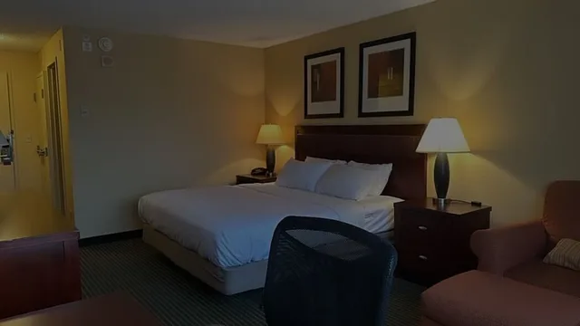 غرفة قياسية بسرير كينج، Quality Inn West Lafayette - University Area 4/7