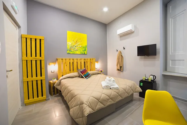 غرفة كلاسيكية بسرير كينج بغرفة نوم واحدة، B&B Le 4 Stagioni Dante's Suites 1/10