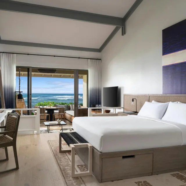 Bungalow, King Bed, Sofa, Ground Floor, The Ritz-Carlton O ahu, Turtle Bay 2/6