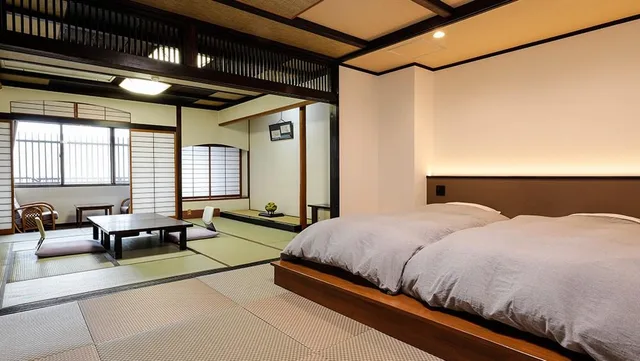 غرفة يابانية، Yamashiro Onsen Ryokan Tatami 1/1
