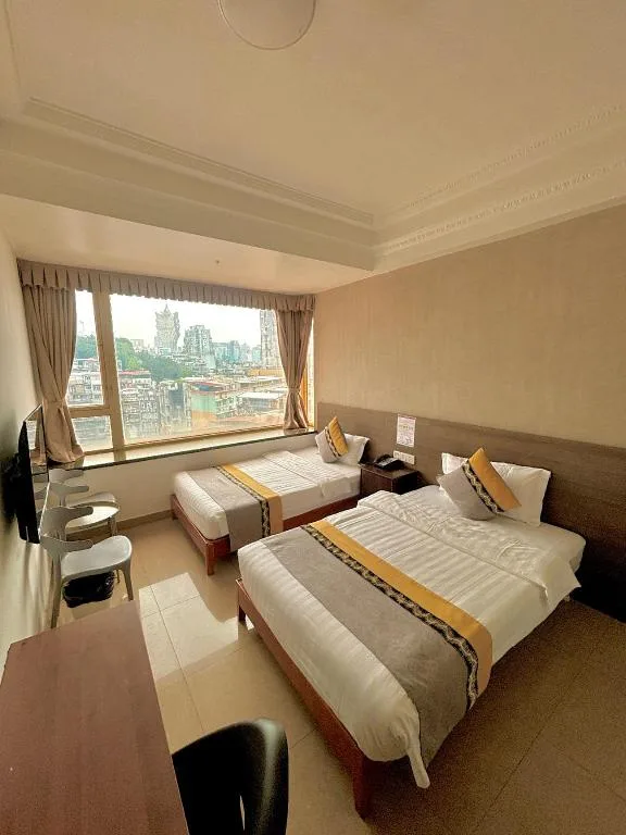 غرفة بسريرين منفصلين، Grand Harbour Hotel 5/9