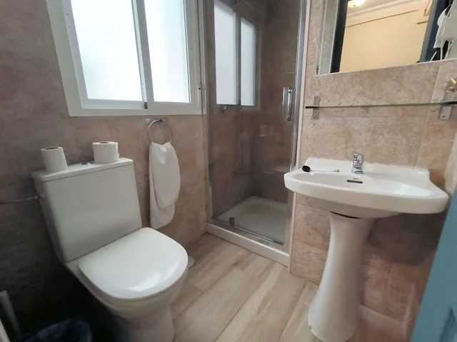Tower, Single, Shared Bathroom، Pension Perez Montilla 2/6
