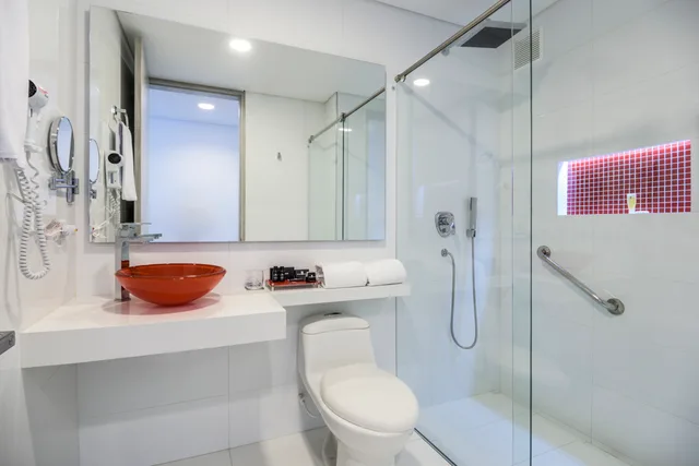 غرفة قياسية ثلاثية بسرير فردي، Hotel Black Tower Premium 2/2