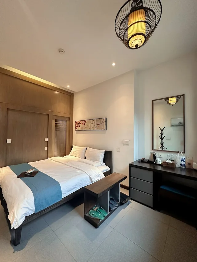 غرفة قياسية بسرير كينج وسرير كوين، Elsewhere Gongji Hotel 2/5