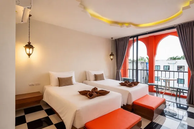 غرفة ديلوكس بسريرين منفصلين، Khaleej Mazz Hotel Patong 2/10