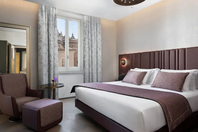 جناح بسرير كينج بغرفة نوم واحدة، The Pantheon Iconic Rome Hotel, Autograph Collection 1/10