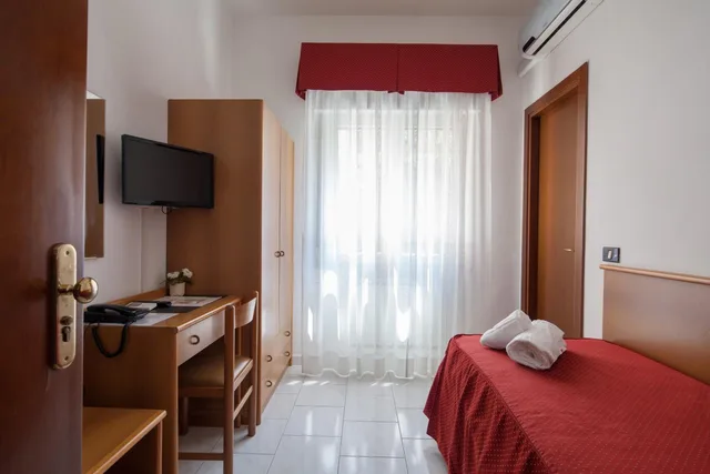 غرفة مفردة، Hotel Nella 2/10