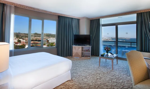 Junior Suite, Sea View, Swissotel Resort and Spa Cesme 1/3
