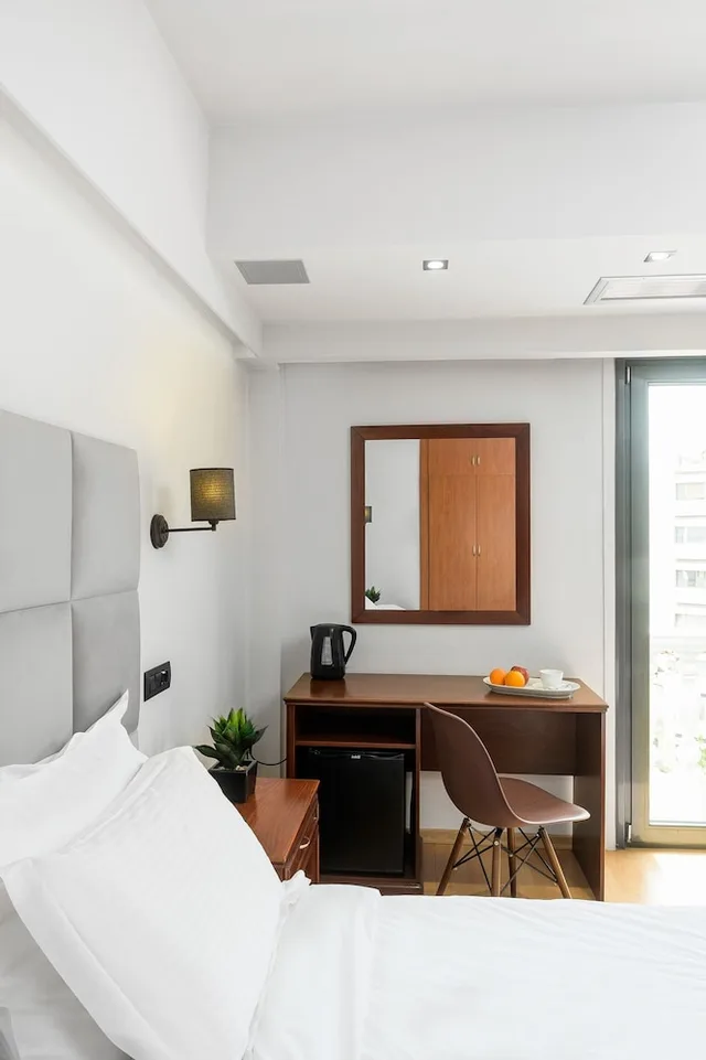Room, Double Bed, Acropolis View، Athens Odeon Hotel 5/9