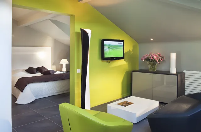 جناح كومفورت بسرير كوين، Hotel Du Golf 3/3
